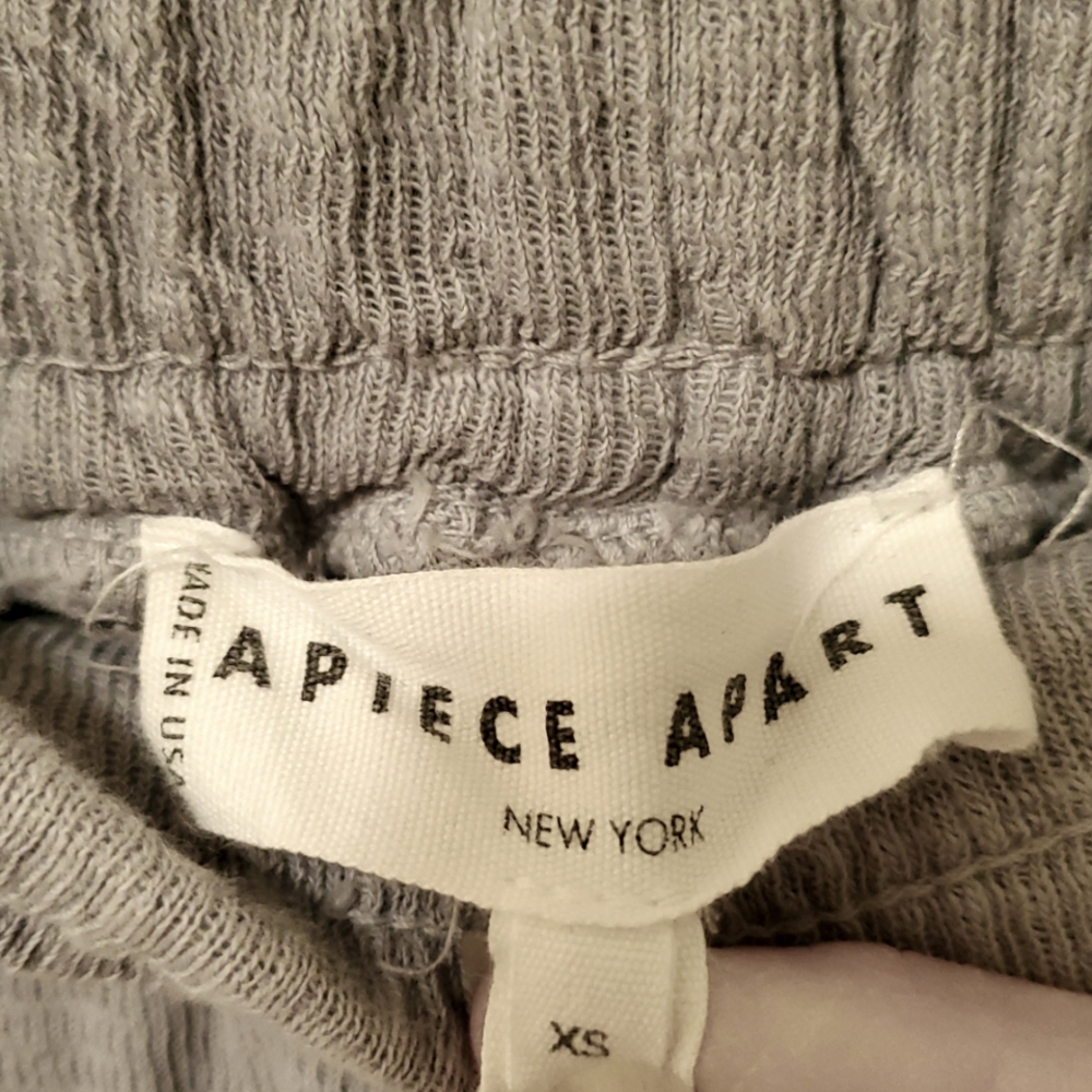 Apeice Apart Cal Sweatshirt and Balloon Pants - Picture 6 of 7